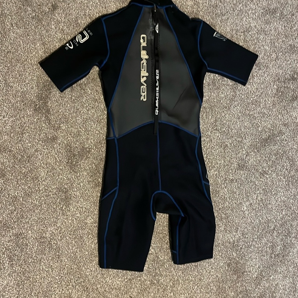 Quicksilver men’s wet suit